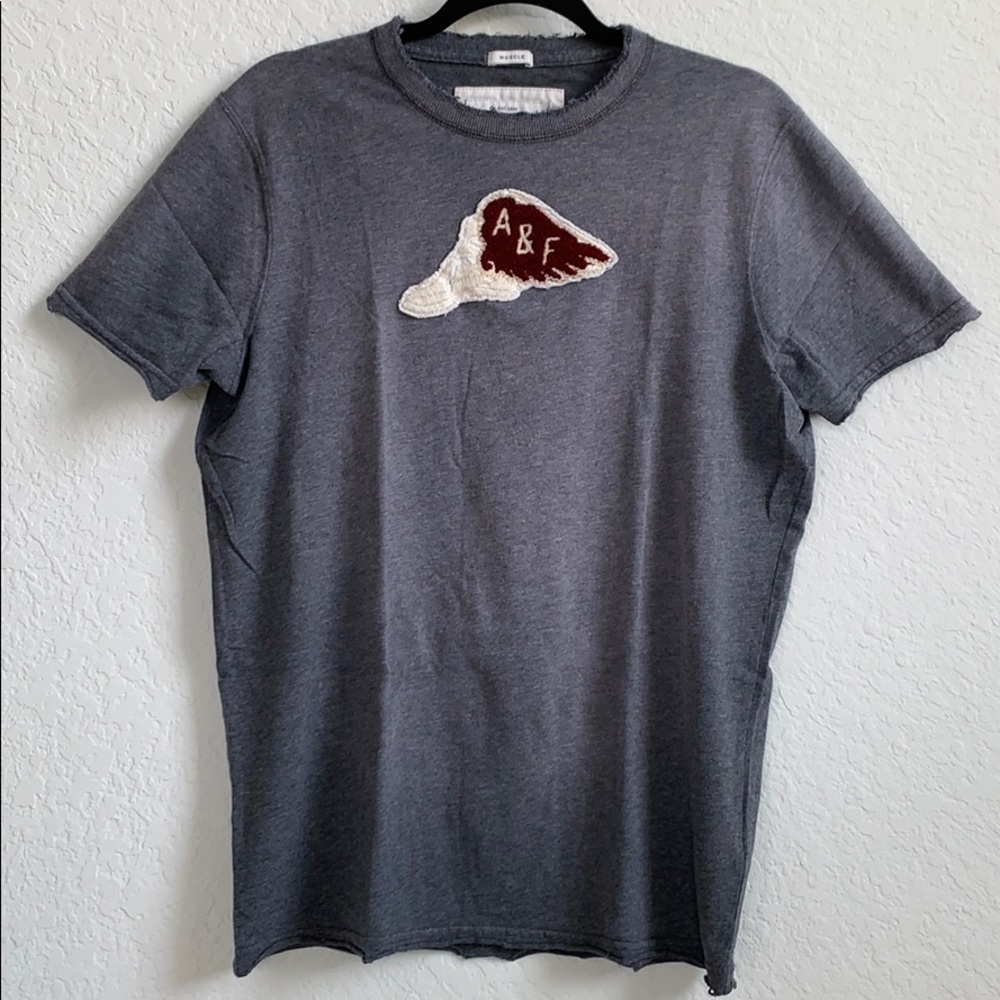 Abercrombie & Fitch Muscle Fit Tee